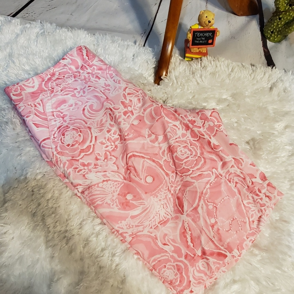Lilly Pulitzer Pink Floral Print Bermuda Shorts